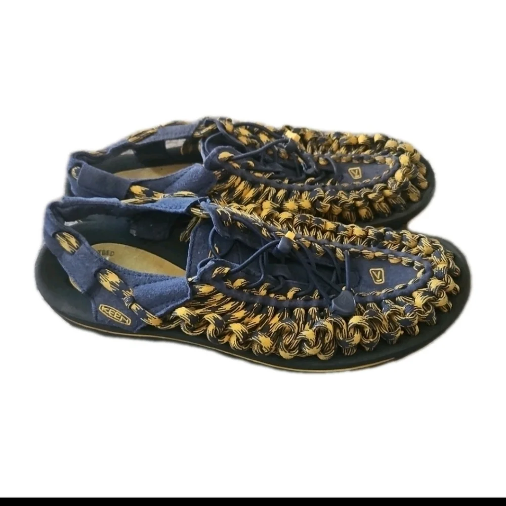 Keen Uneek 8MM Men’s Midnight Navy Spectra Yellow Sport Hiking Comfort Sandal9.5